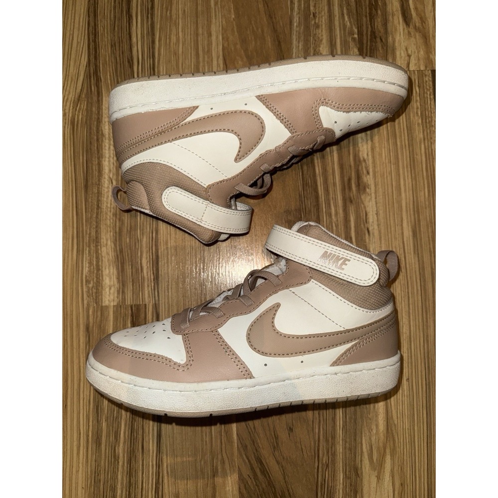 Nike Court Borough Mid 2 Youth Kids Shoes Size 2Y 2 Tan Off White - Picture 2 of 7